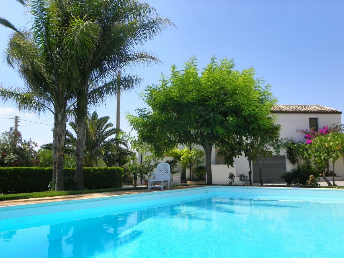 Dabbanna Guest House Chiaramonte Gulfi Exterior foto